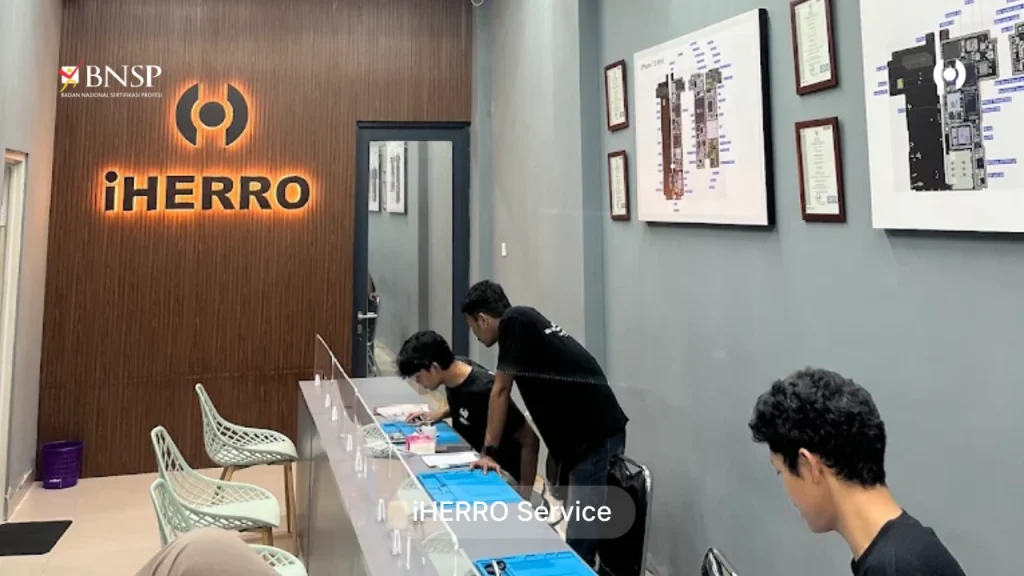 Tempat Service iPhone Terdekat di Jakarta Barat (Citra Garden 8)