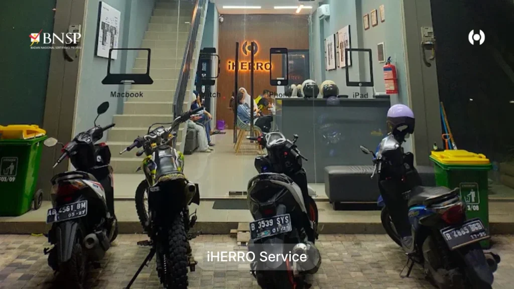 Tempat Service iPhone Terdekat di Jakarta Barat (Citra Garden 8)